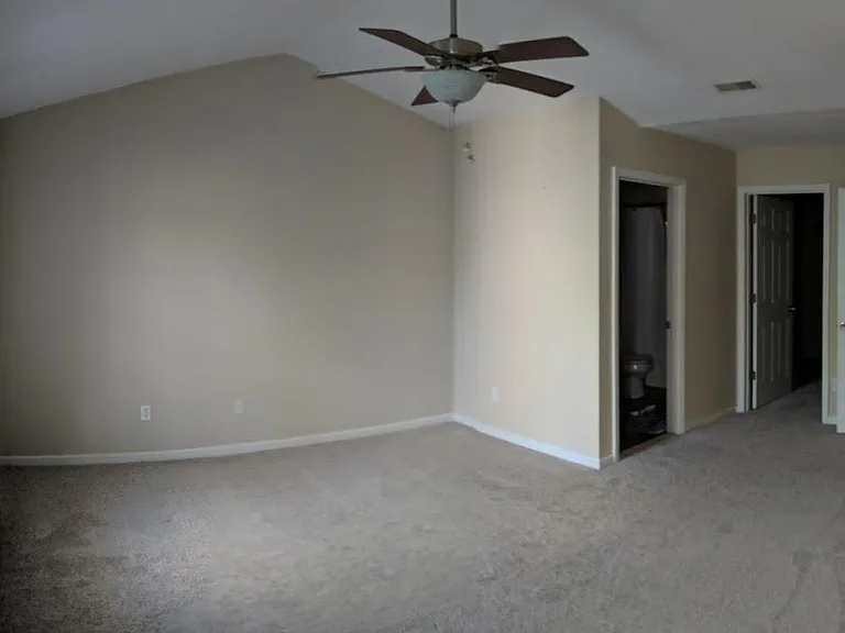 1403 Whitefield St — Photo 5