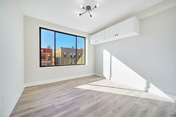 Rented by Living New York | media 15