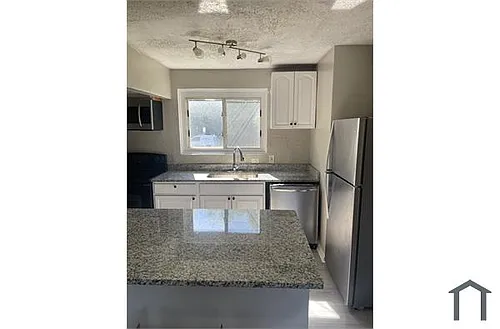 700 Neptune Ave Photo 1
