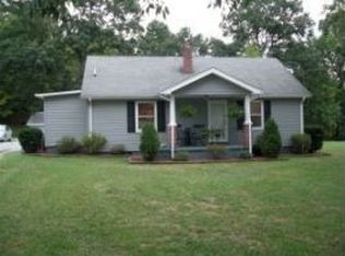 1118 Texas Hollow Rd, Salem, VA 24153