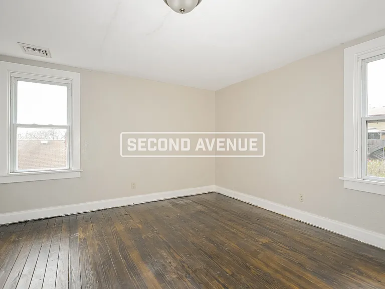 513 Kentucky Ave — Photo 4