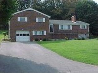704 Longview Ave, Bluefield, WV