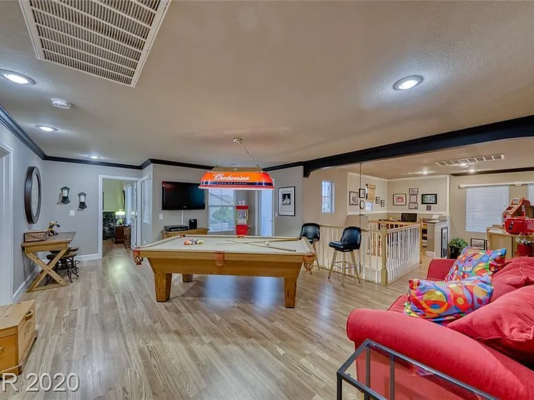 2535 Holman Cir — Photo 8