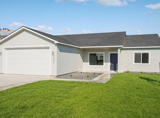 3223 E Helena St, Pasco, WA 99301