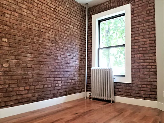 Rented by The Hamilton Group | media 38