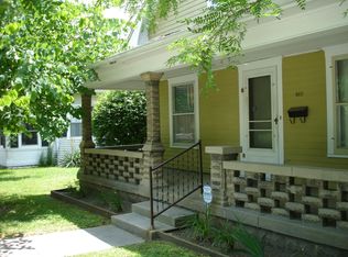 485 W Oak St, Zionsville, IN 46077