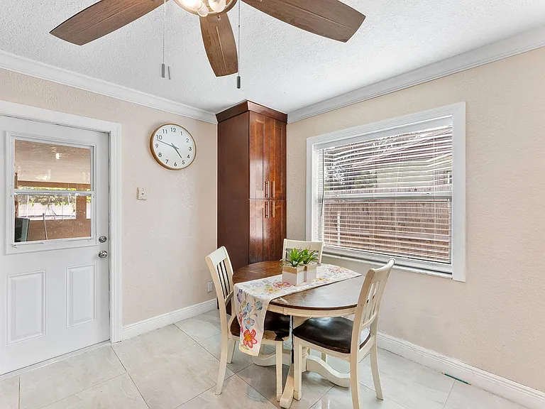 4830 Alberta Ave — Photo 16