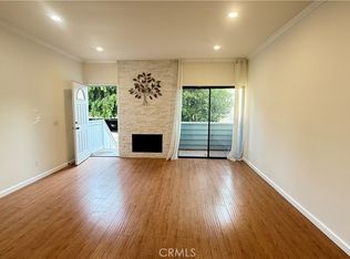 5841 Etiwanda Ave, Tarzana, CA 91356
