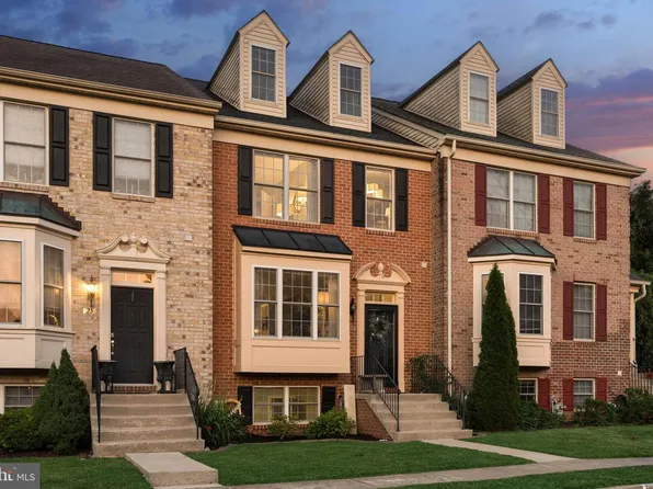 23 Winterberry Ct, Cockeysville, MD 21030