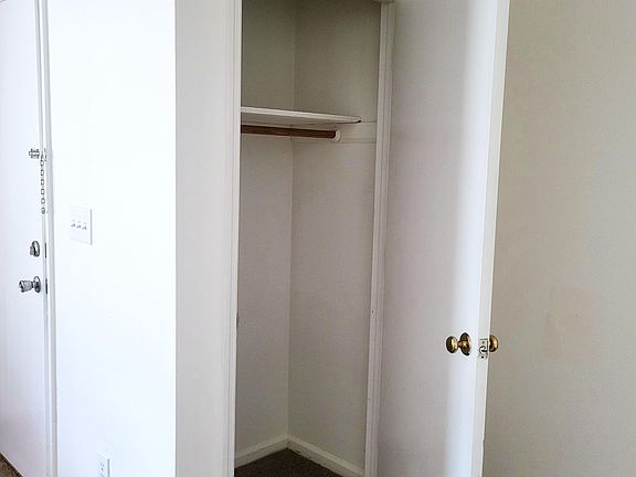 3rd image of 607 Longleaf Rd #A
