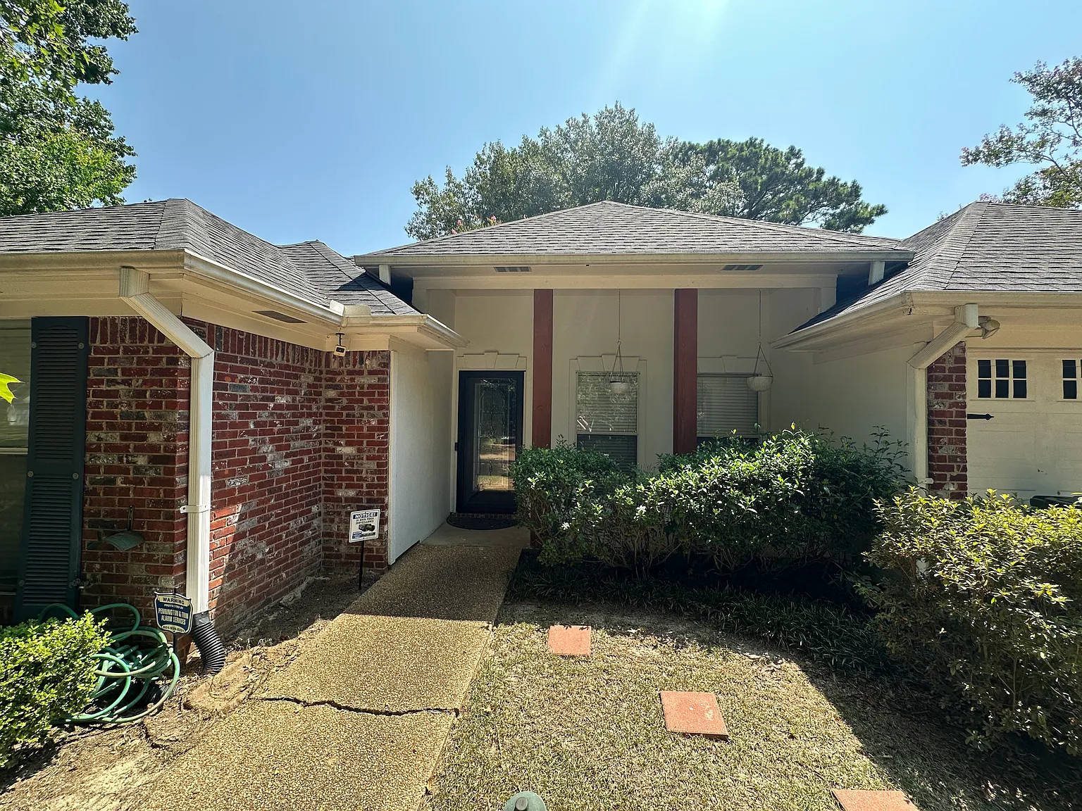 3 bed, 1728 sqft, $2,350 — Photo 3