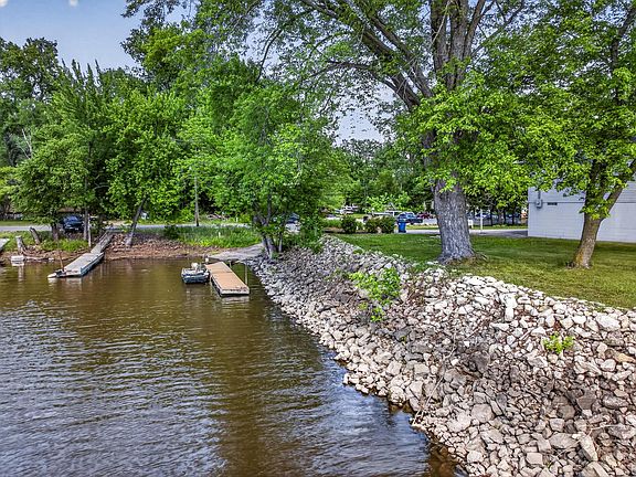 3rd image of 23813 Lake ROAD