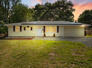 15 Clara Rd, Brockton, MA 02302