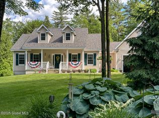 609 Truesdale Hill Rd, Lake George, NY 12845