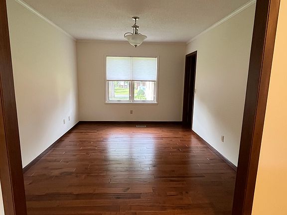 Additional room off kitchen for dining room or office.