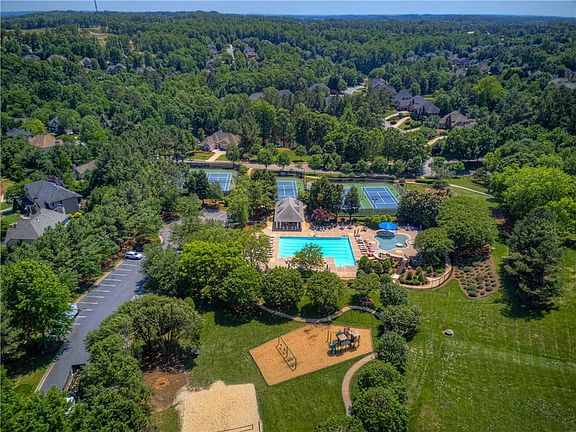 Resort style Amenities