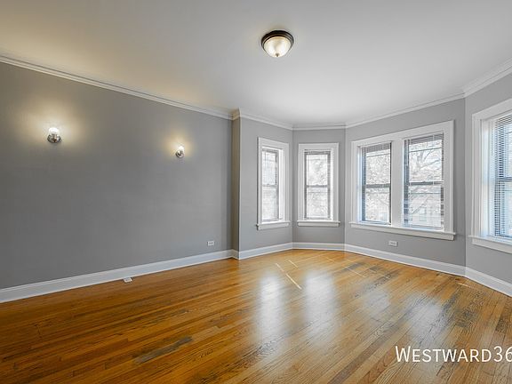 4th image of 2056 W Arthur Ave APT 3W
