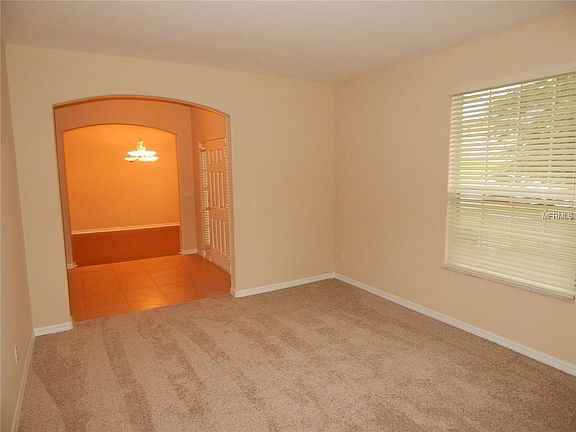 4th image of 2718 Eagle Lake Dr