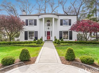 955 Plymouth Ave SE, Grand Rapids, MI 49506