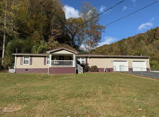 288 Mullen Frk, Stone, KY 41567