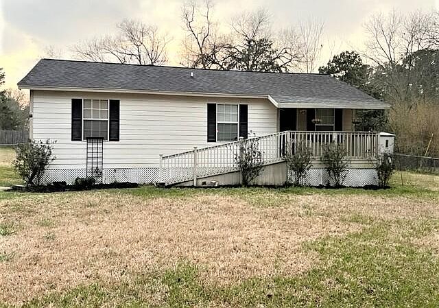 1st image of 108 1/2 Powell Dr