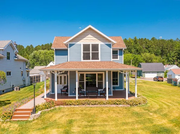 309 N 2nd St, Tower, MN 55790