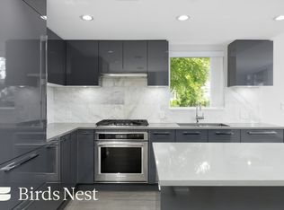 6691 Marlborough Ave, Burnaby, BC V5H 3M2