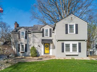 2695 Henthorn Rd, Columbus, OH 43221