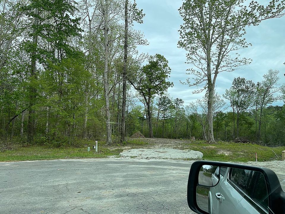 2nd image of 109 Barry Ln