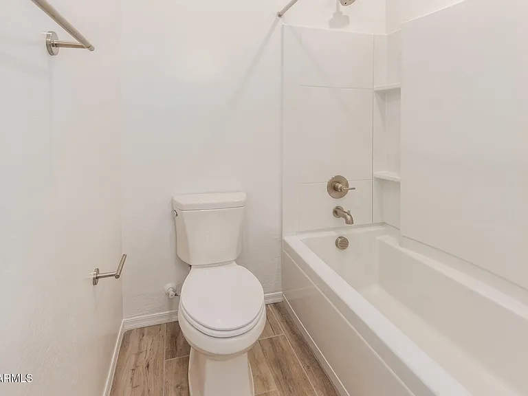 1871 E Hampton Ln #101 — Photo 29