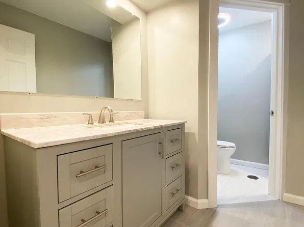 820 S Pugh St, State College, PA 16801