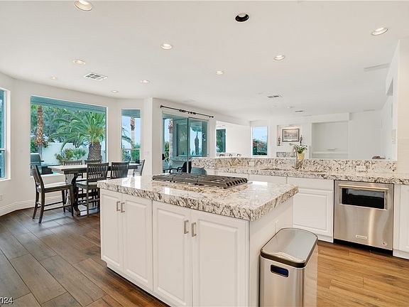 5th image of 1700 Corta Bella Dr