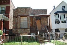 1st image of 4935 W Gladys Ave