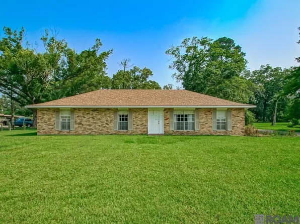 9743 Gene Buckle Ave, Denham Springs, LA 70726