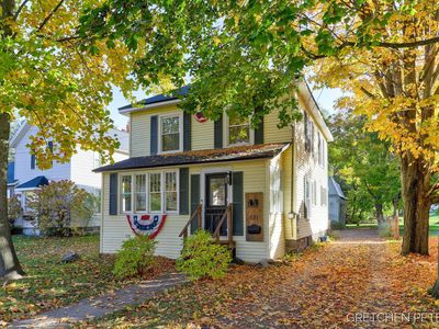 621 S Main St, Wayland, MI, 49348