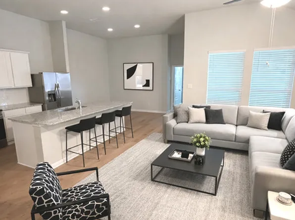 308 Nespral Dr, San Antonio, TX