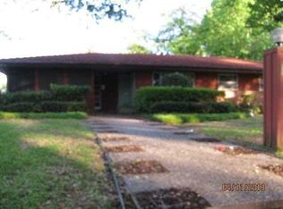 4648 Forest Dr, Port Arthur, TX 77642