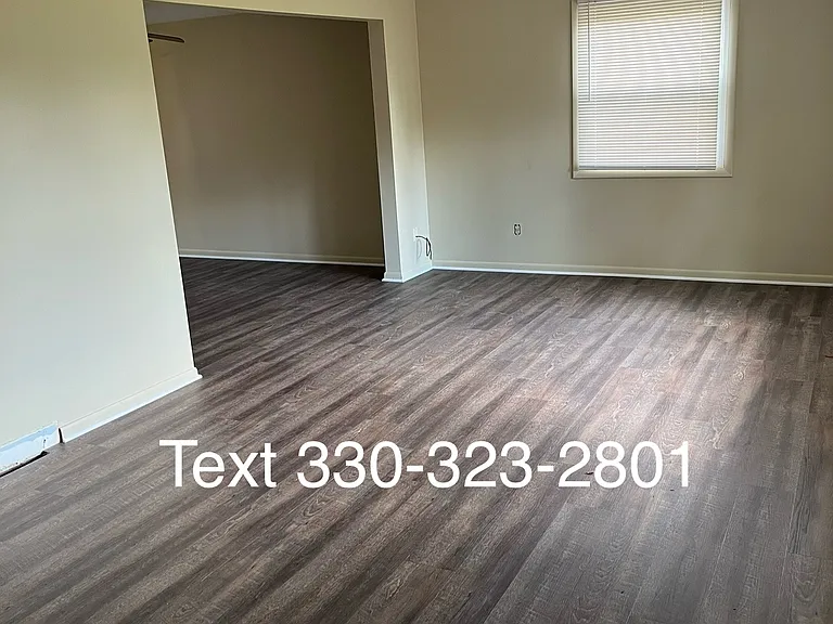 5855 Lawnview St NW — Photo 5