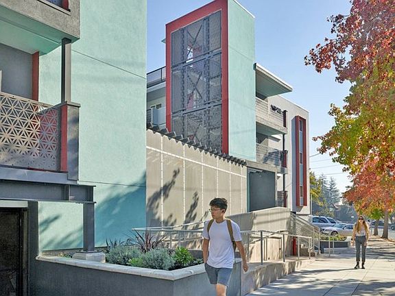 2nd image of 2437 Piedmont Ave #109