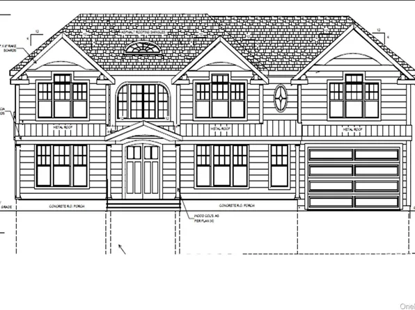 86 Horton Place, Syosset, NY 11791