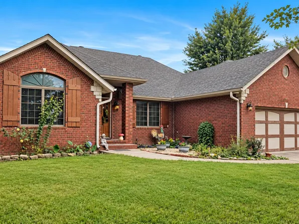 588 E Southernview Road, Ozark, MO 65721