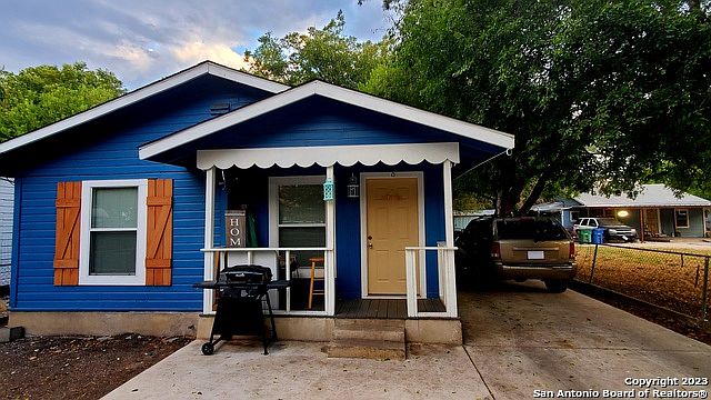 4330 W Cesar E Chavez Blvd, San Antonio, TX 78237 | MLS #1753610 | Zillow