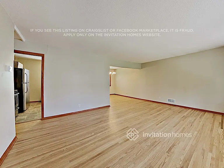 8616 Oakland Ave S — Photo 5