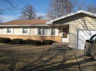 1453 E Broadmoor St, Springfield, MO 65804