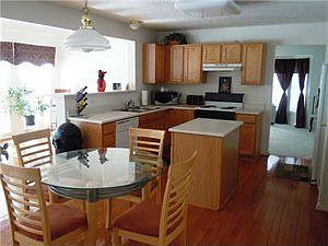 4th image of 152 Christina Dr