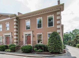 3027U Woodlawn Dr, Nashville, TN 37215