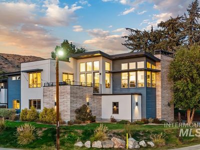 5120 W Hill Rd, Boise, ID, 83703