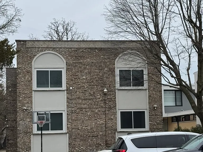 2121 Saint Johns Ave #8 — Photo 12
