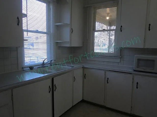 1032 Laporte Ave — Photo 22