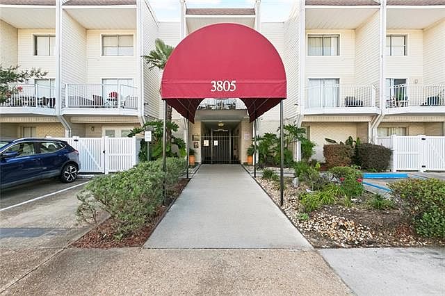 1st image of 3805 Houma Blvd Unit B221